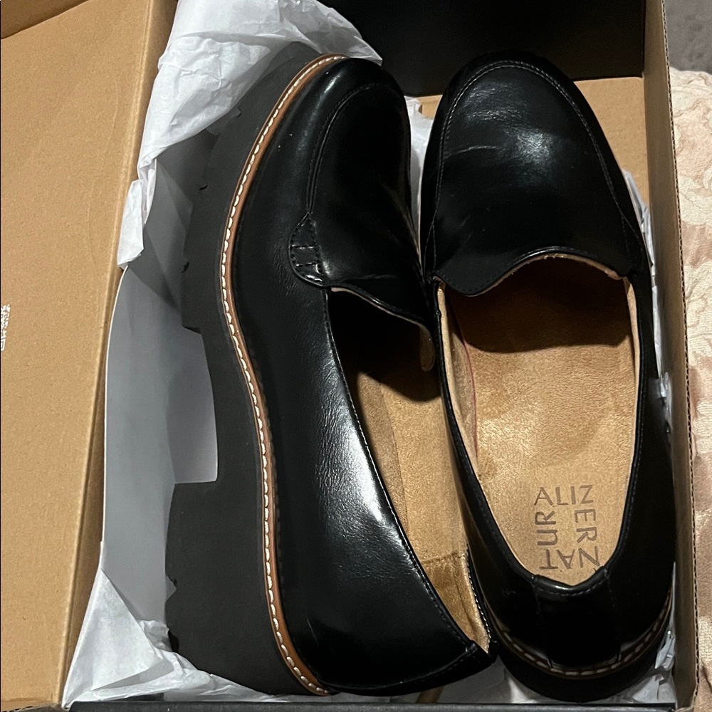 Naturalizer Black Leather Slip-On Loafers with Tan Contrast Welt - Picture 6 of 7
